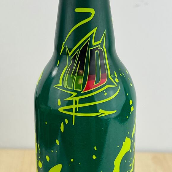 Mountain Dew Green Label Art Splish Splash 16oz Full Bottle - Picture 9 of 11